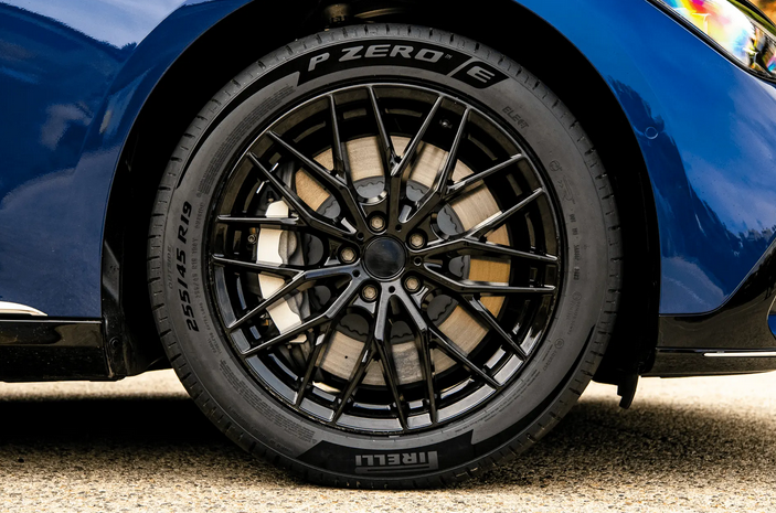 pirelli p zero e